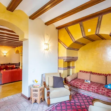 Villa Ryad Guia (Faro)